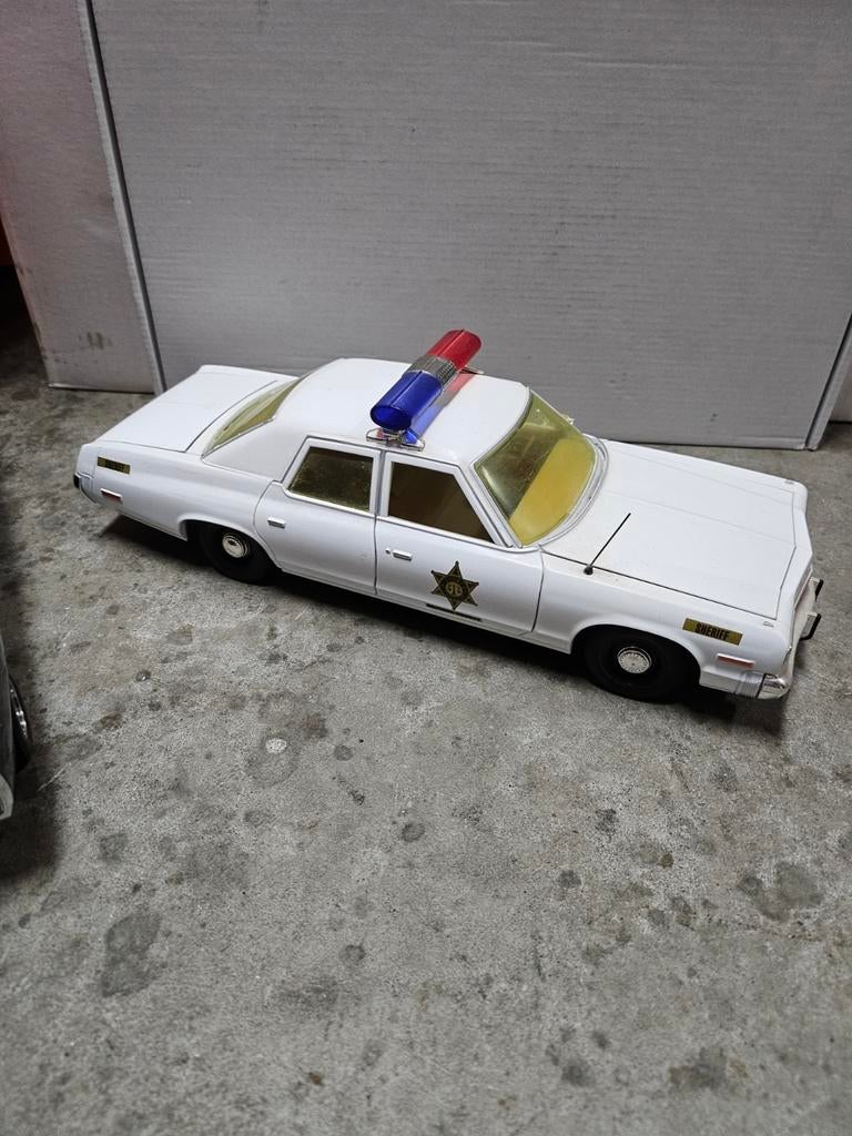 Vintage Politie Auto Model - Dodge Sheriff dukes of hazzard, Gebruikt, Auto, Groter dan 1:32, Ophalen