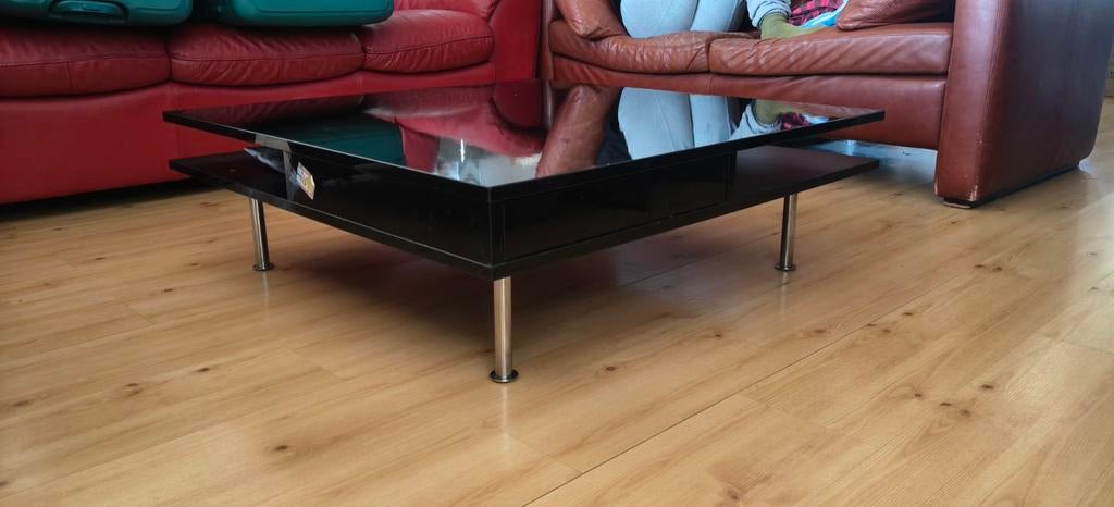 Gratis IKEA TOFTERYD salontafel hoogglans zwart - Amsterdam, Huis en Inrichting, Tafels | Salontafels, Ophalen, Overige materialen