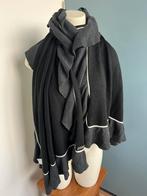 Marie mero grote gebreide met wol wollen sjaal zwart grijs, Maat 46/48 (XL) of groter, Ophalen of Verzenden, Zo goed als nieuw