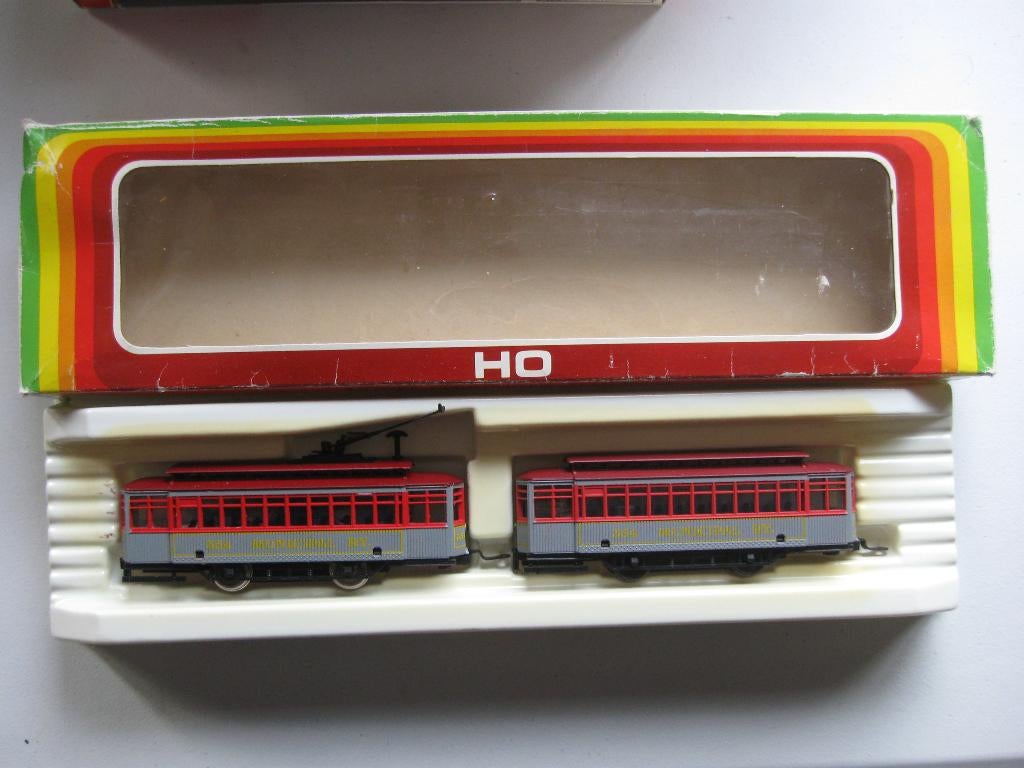 Modeltrein Ho: Mehanotehnika Trammetje rood/grijs., Hobby en Vrije tijd, Modeltreinen | H0, Overige merken, Gelijkstroom, Overige typen