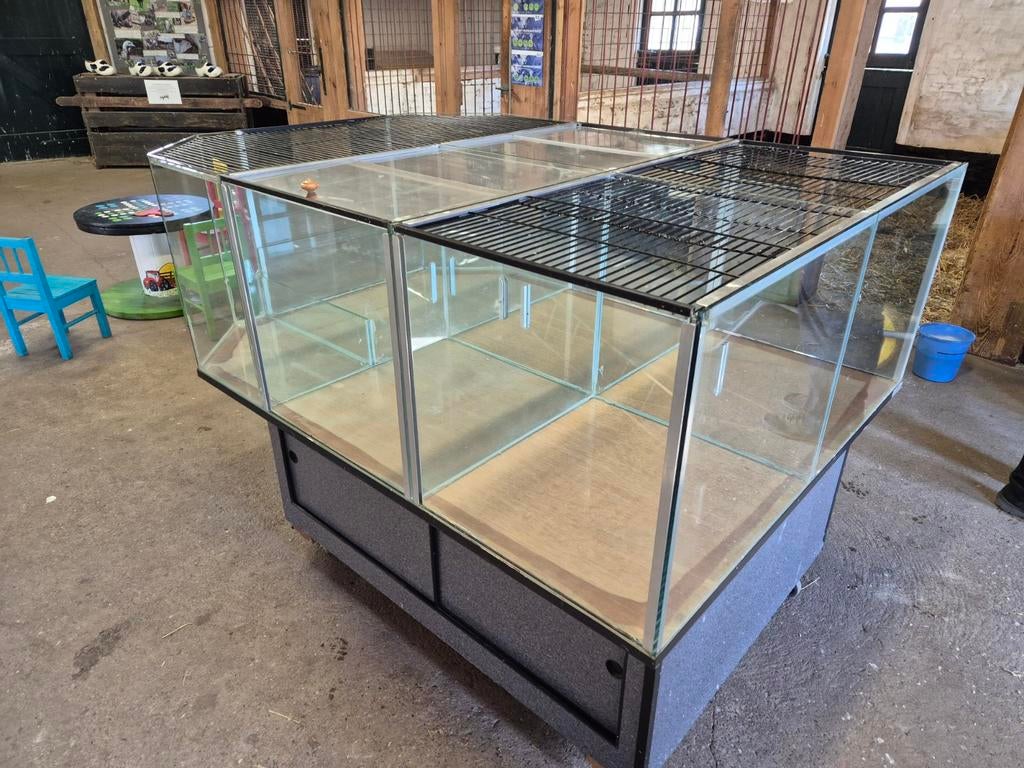 Knaagdieren eiland, Ophalen, 90 cm of meer, 110 cm of meer, Gebruikt