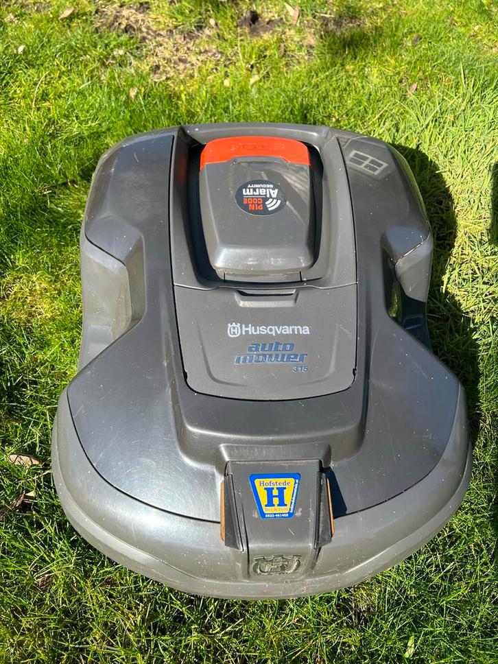 Husqvarna Automower 315 Robotmaaier, Tuin en Terras, Robotmaaiers, Gebruikt, 20 tot 25 cm, Ophalen