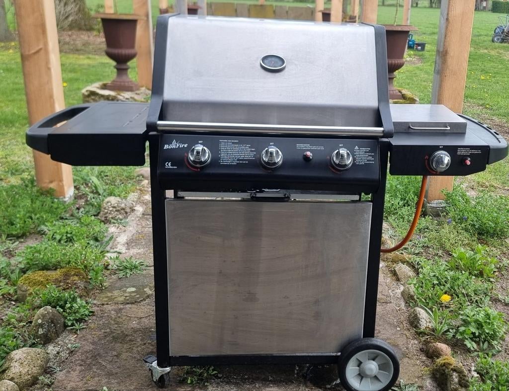 Bonfire gasbarbecue met 3 branders en zijbrander, Tuin en Terras, Gasbarbecues, Ophalen, Gebruikt, Bonfire