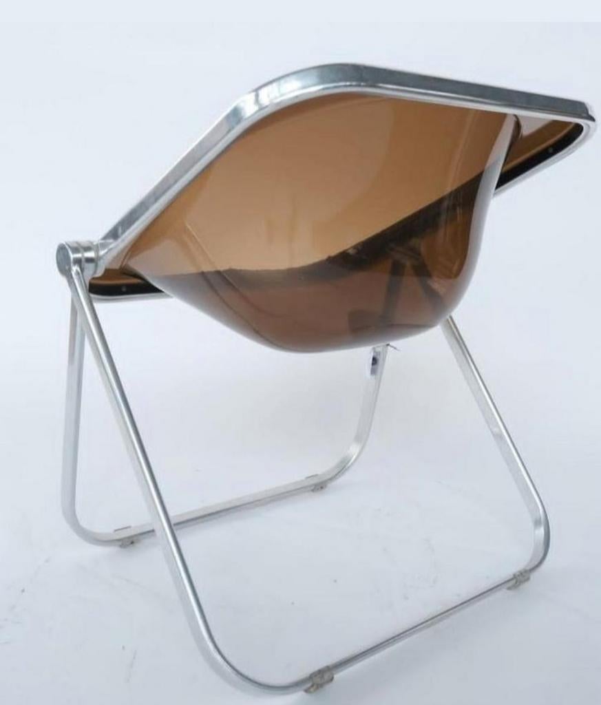 Iconische Plona stoel van Giancarlo Piretti voor Castelli, Huis en Inrichting, Stoelen, Ophalen, Gebruikt, Bruin, Vintage