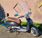 Zeer mooie Killerbee retro met scherm en blauw kenteken., Ophalen of Verzenden, Zo goed als nieuw, Benzine, 50 cc