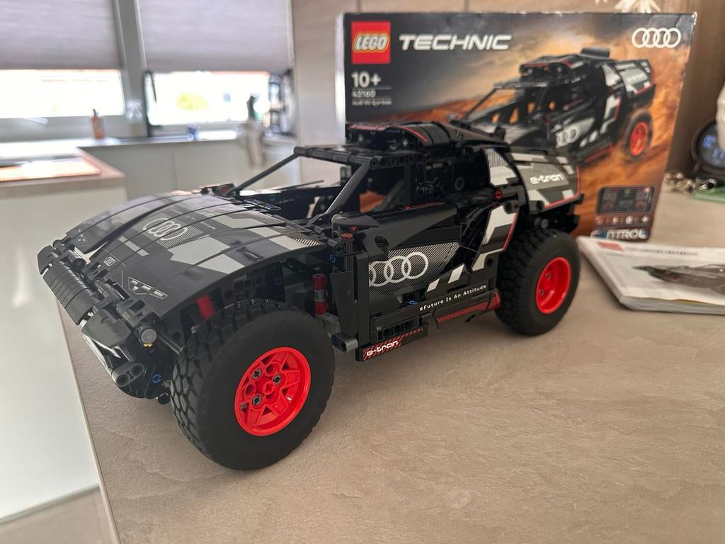 Lego Technic Audi RS Q e-tron 42160 - Zo goed als nieuw, Lego, Ophalen of Verzenden, Zo goed als nieuw, Complete set
