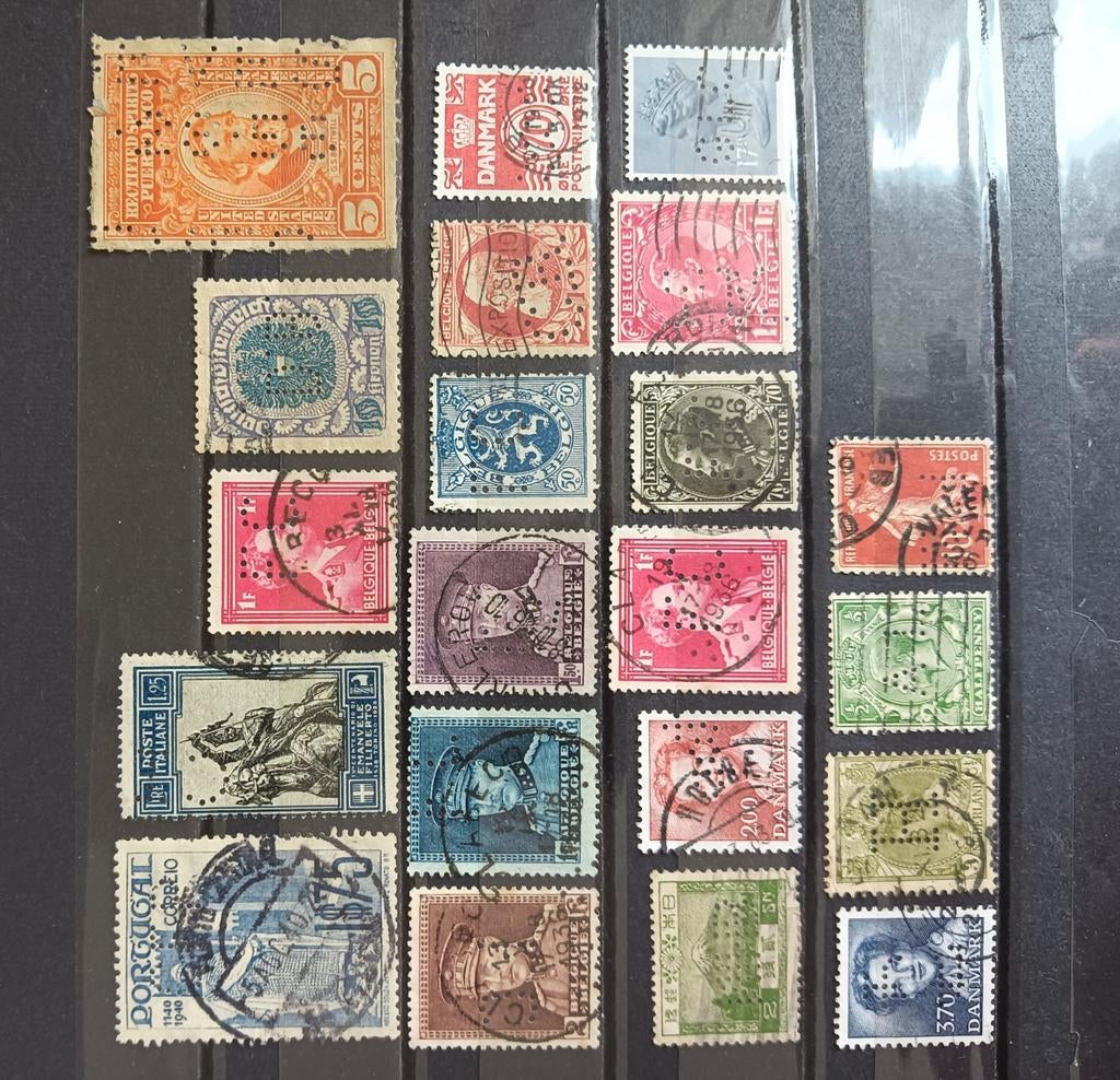 Kavel Perfins Wereld, Ophalen of Verzenden, Buitenland