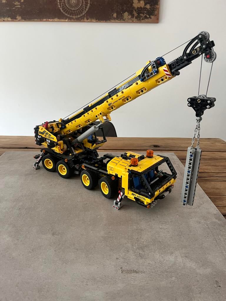 Lego Technic 42108 Mobiele Kraan - Complete set met doos, Lego, Ophalen of Verzenden, Zo goed als nieuw, Technic