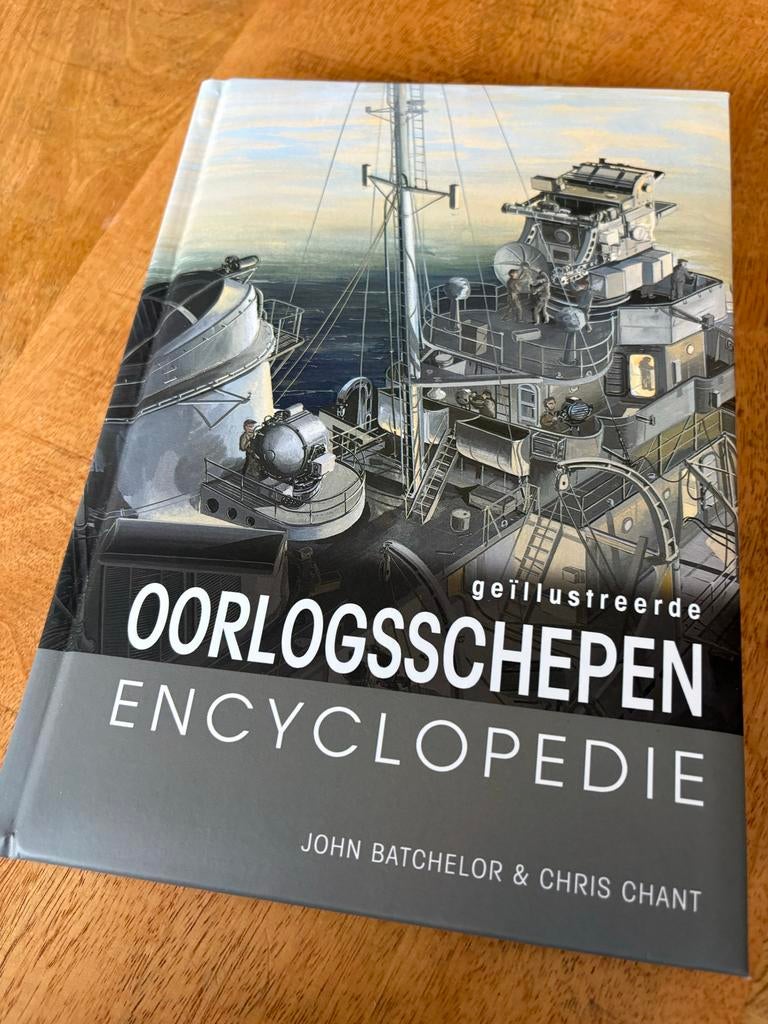Geïllustreerde Oorlogsschepen Encyclopedie, Ophalen of Verzenden, Zo goed als nieuw