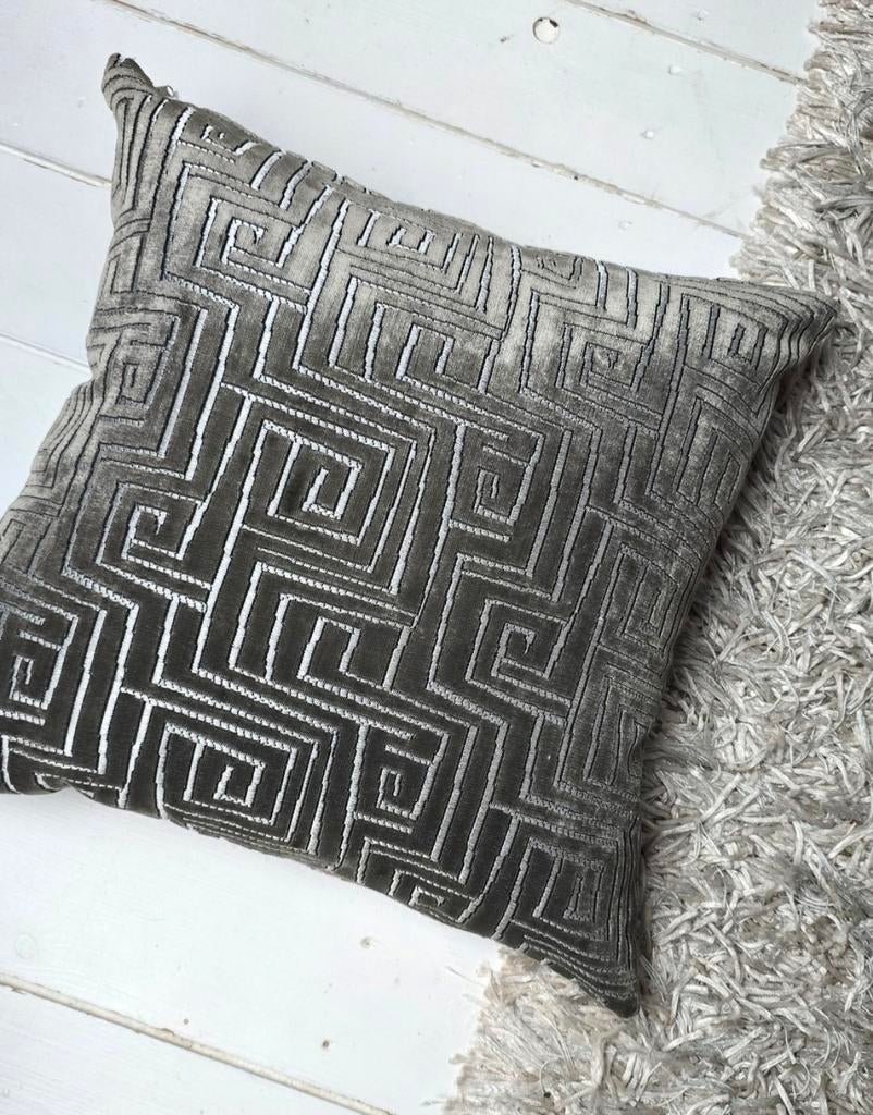 Zinc textile stof print kussen 45 45, Verzenden, Zo goed als nieuw, Beige, Vierkant