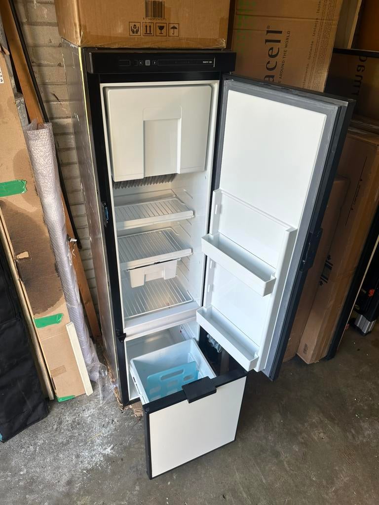 Thetford N-3142 3-weg koelkast 500€, Ophalen, Zonder vriesvak, 160 cm of meer, Minder dan 75 liter