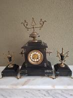 Franse schouwklok met garnituur, Japy Freres, Antiek en Kunst, Antiek | Klokken, Ophalen of Verzenden