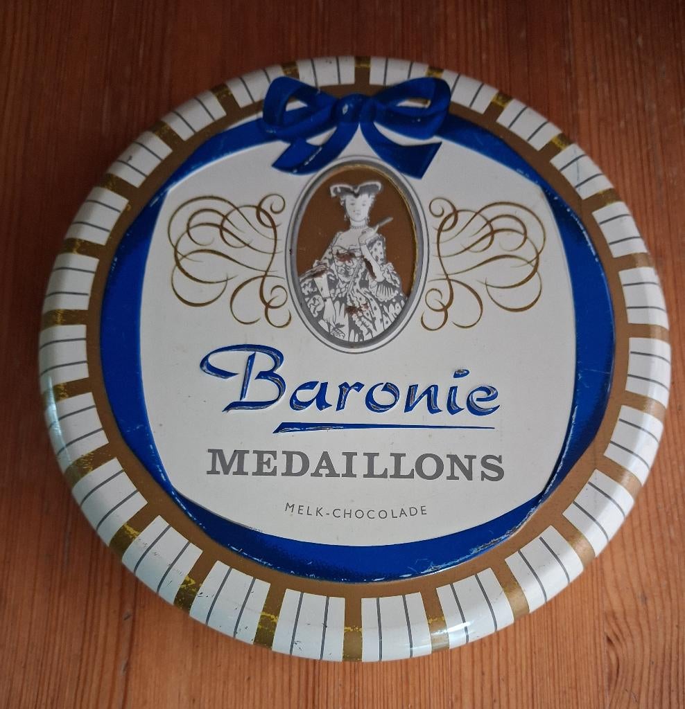 Blik Baronie Medaillons Melk Chocolade Holland, Verzamelen, Blikken, Gebruikt, Overige, Ophalen of Verzenden