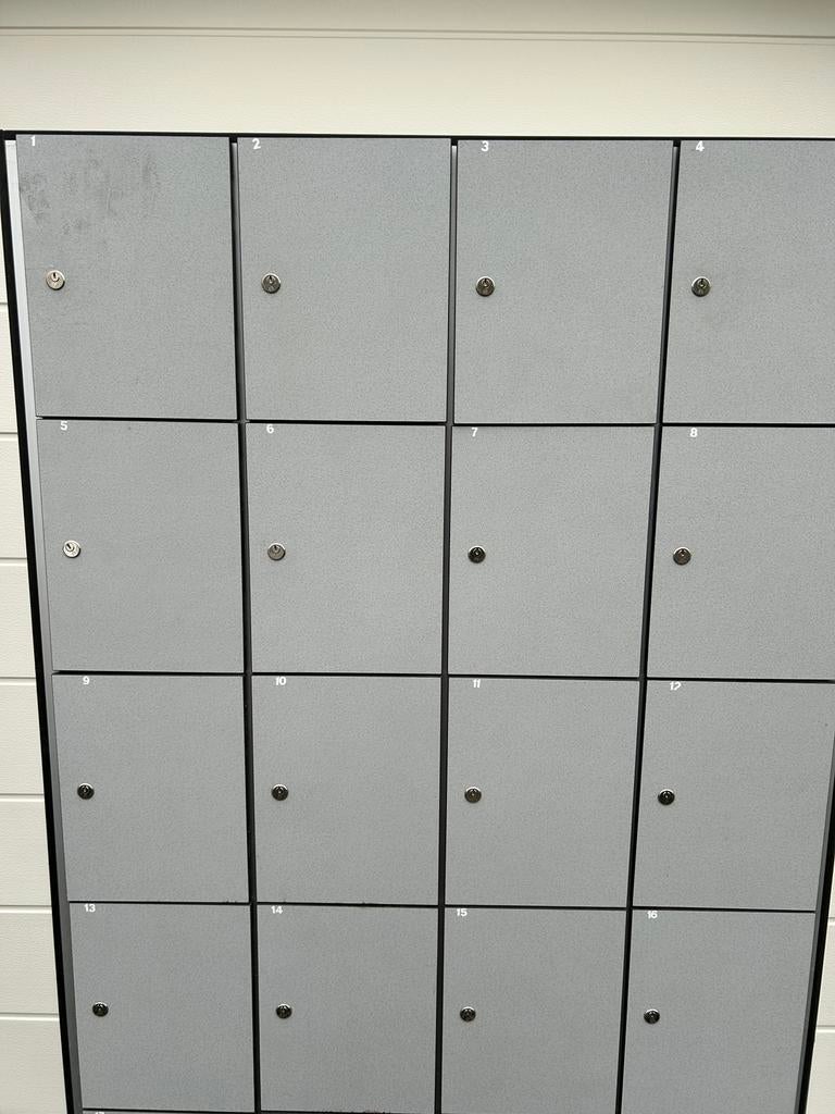 Lockerkast, Ophalen, Gebruikt