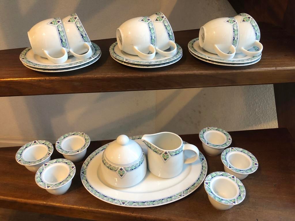 Koffie en theeservies arzberg ah, Huis en Inrichting, Ophalen of Verzenden, Zo goed als nieuw, Overige stijlen, Kop(pen) en/of Schotel(s)