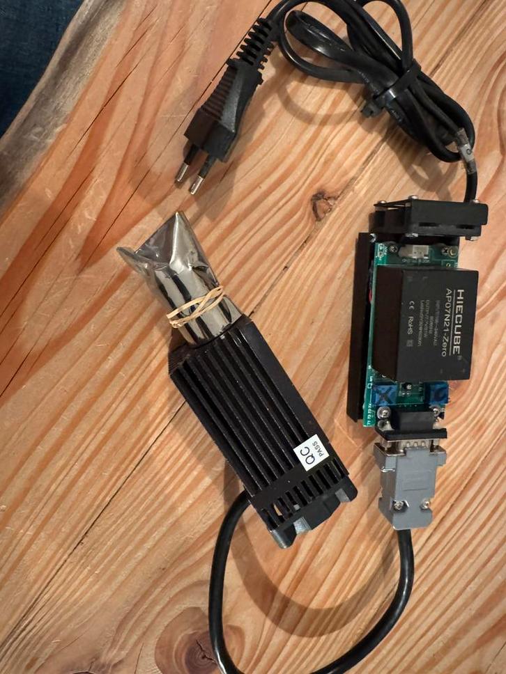 Industriële laser blauw 447nm 1,5w inc. driver, Muziek en Instrumenten, Licht en Laser, Zo goed als nieuw, Laser, Ophalen of Verzenden