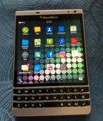 Goede werkend blackberry passport silver edition.

32GB gehe, Ophalen of Verzenden, Zo goed als nieuw