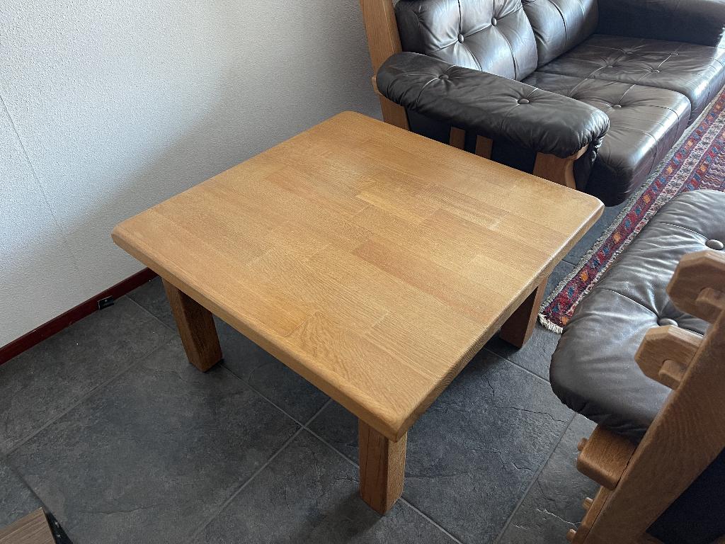 Oisterwijk - Hoektafel, Ophalen, 50 tot 100 cm, 50 tot 100 cm, Zo goed als nieuw