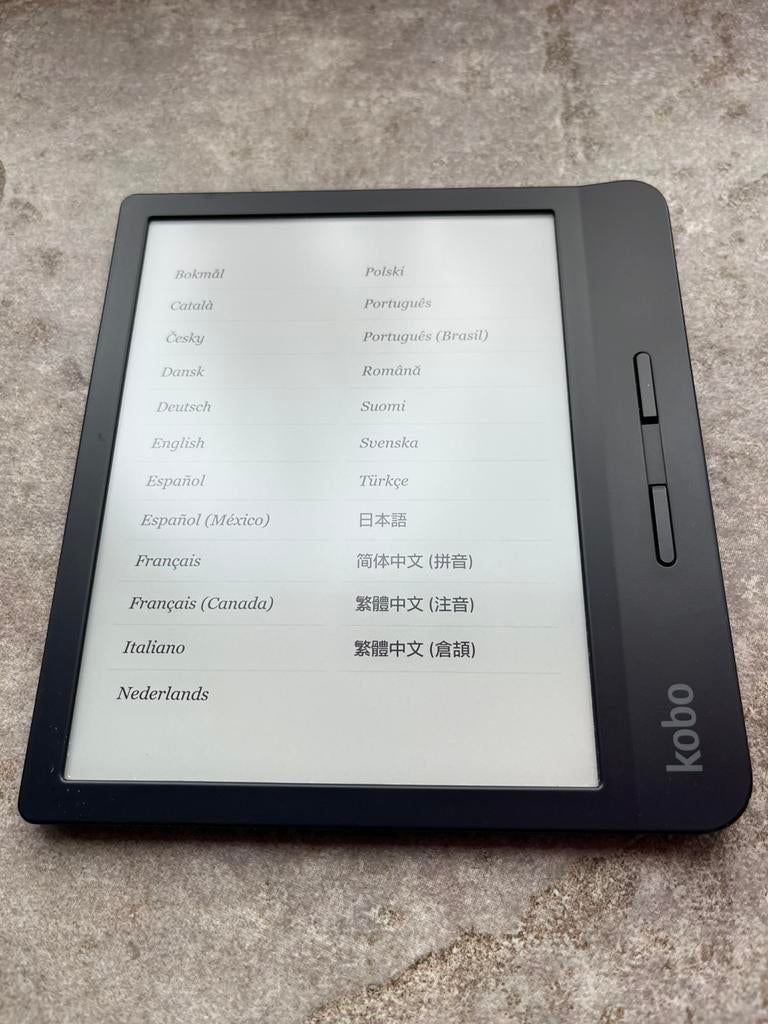 Kobo Libra H2O e-Reader + Cover, Computers en Software, E-readers, Gebruikt, 8 GB, Ophalen of Verzenden, Wi-Fi