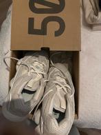 Adidas Yeezy 500 Bone White Sneakers, Kleding | Dames, Schoenen, Ophalen of Verzenden, Nieuw, Wit, Sneakers of Gympen