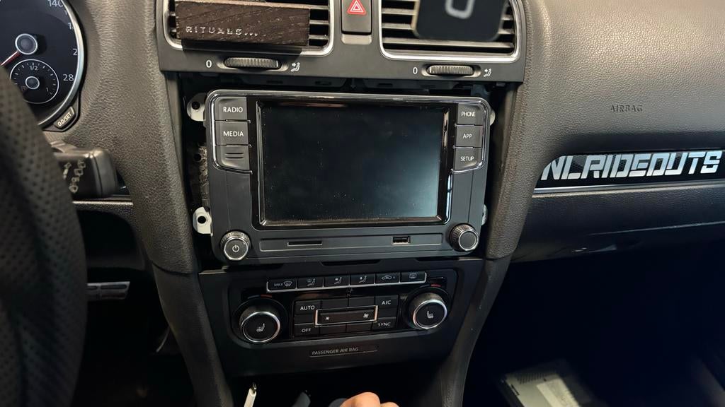 VW Golf / polo 5/6 Apple CarPlay Radio / RCD, Ophalen of Verzenden, Zo goed als nieuw