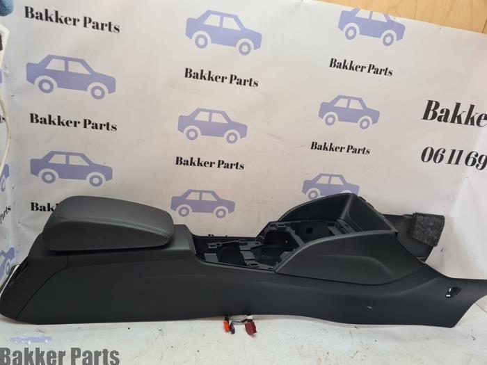 Middenconsoles van een Audi A3, Gebruikt, -, -, Audi