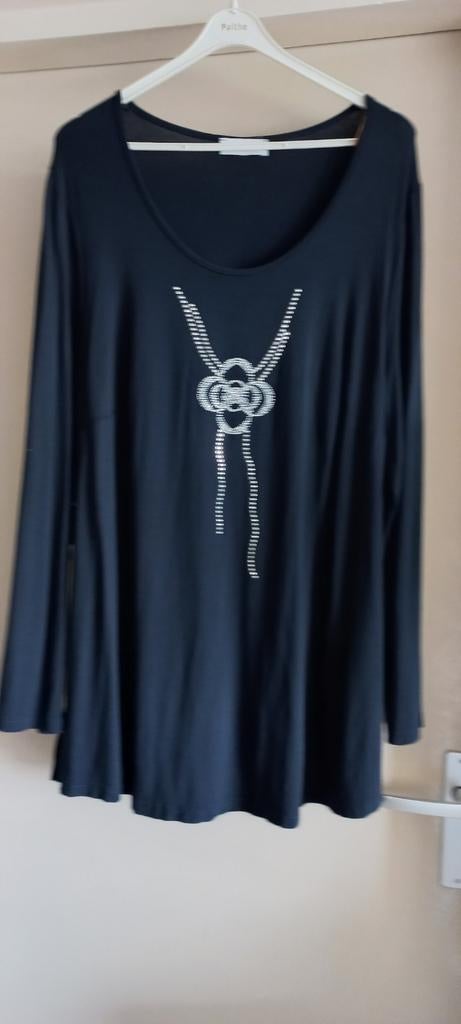 Chalou Zwarte Tuniek met Strass Detail - Maat 50, Kleding | Dames, Tops, Zwart, Chalou, Ophalen of Verzenden, Zo goed als nieuw
