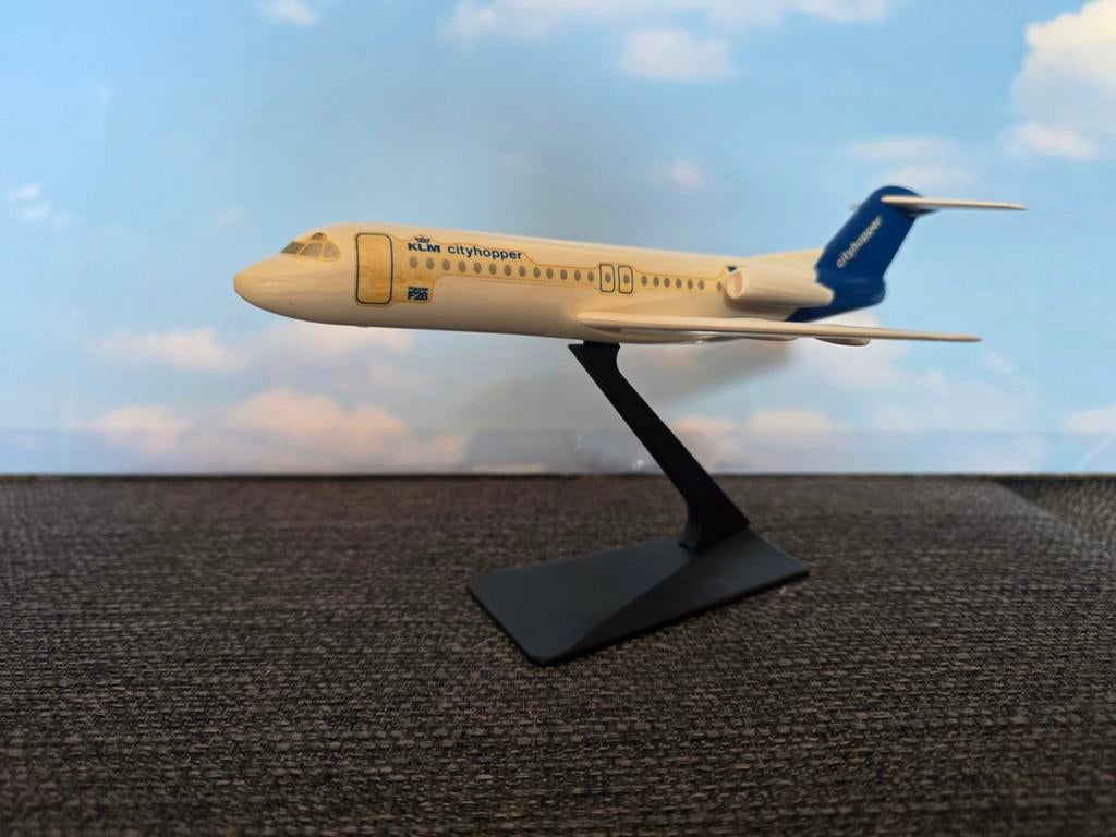 Fokker F28 KLM Cityhopper Schaalmodel, Ophalen of Verzenden, Gebruikt, Schaalmodel