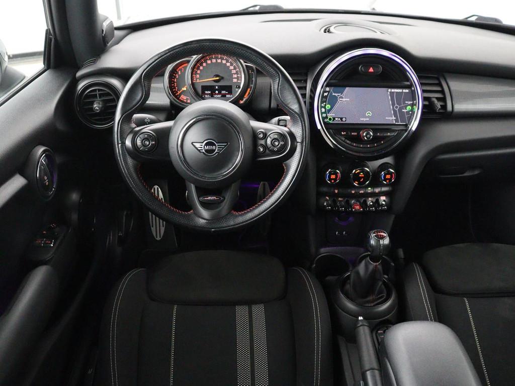 Mini Cooper 1.5 John Cooper Works | Harman/Kardon | Carplay, Auto's, Voorwielaandrijving, Gebruikt, 4 stoelen, Origineel Nederlands