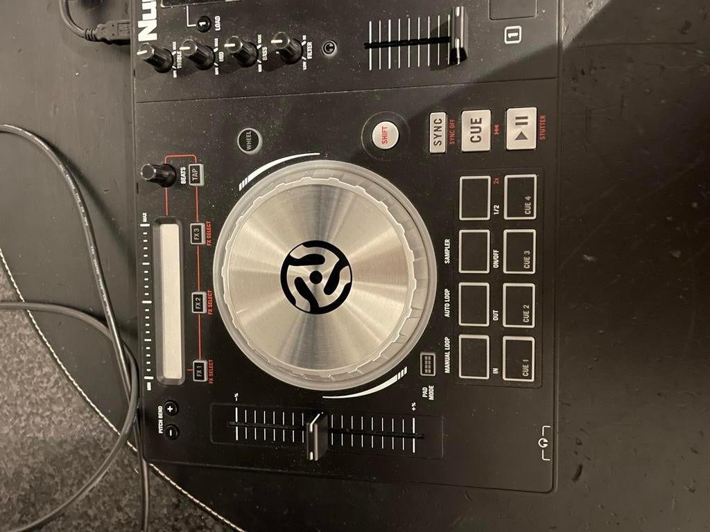 Numark Mixtrack Pro 3 DJ Controller, Muziek en Instrumenten, Dj-sets en Draaitafels, Ophalen, Gebruikt, Dj-set, Numark