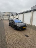 Opel Astra 1.6 Turbo 200pk 5DRS AUT 2018 Zwart PANO, Auto's, Zwart, 4 cilinders, Zwart, 650 kg
