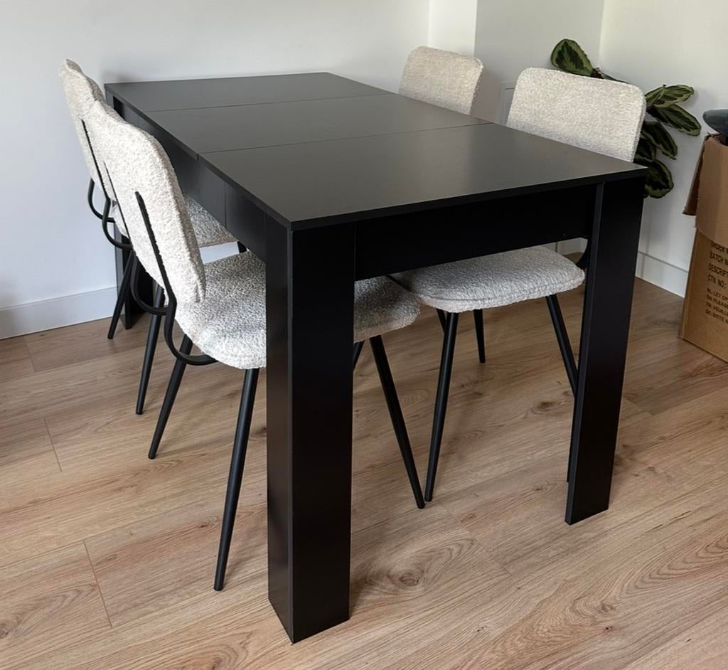 Zwarte eettafel te koop, Huis en Inrichting, Tafels | Eettafels, Ophalen, Gebruikt, Rechthoekig, 50 tot 100 cm