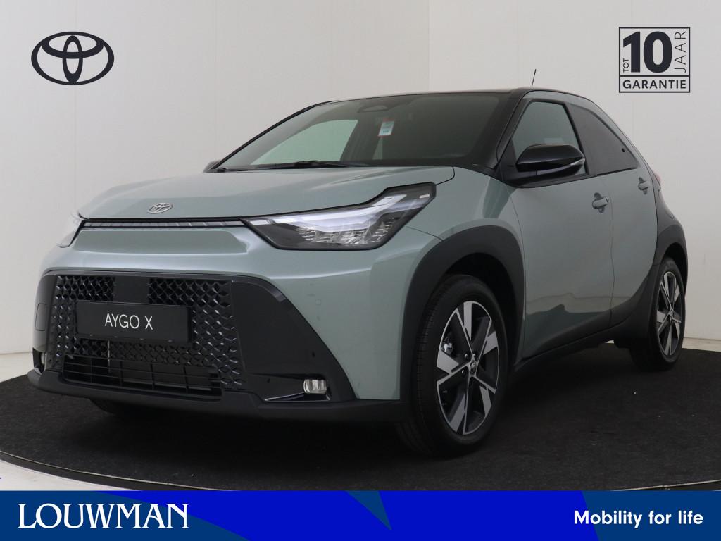 Toyota Aygo X Hybrid 115 pulse *NIEUW* (bj 2026, automaat), Auto's, Stof, Zwart, 4 stoelen, 116 pk