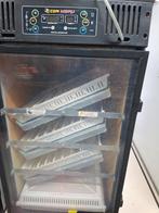 R com maru 380 broedmachine, Ophalen, Broedmachine