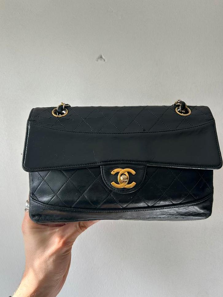 Chanel timeless single classic flap, Sieraden, Tassen en Uiterlijk, Tassen | Schoudertassen, Zo goed als nieuw, Zwart, Ophalen of Verzenden