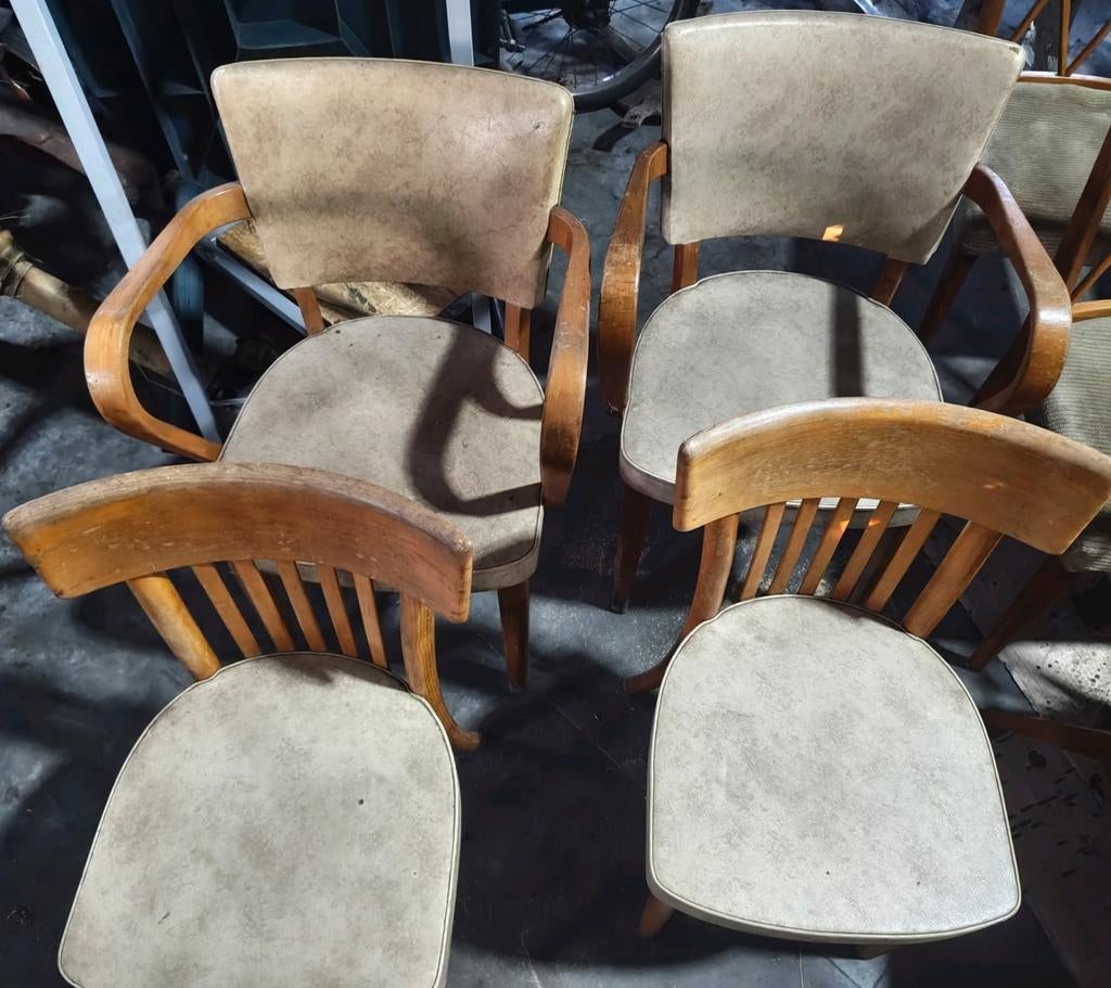 4 Thonet eetkamerstoelen, Huis en Inrichting, Stoelen, Ophalen of Verzenden, Gebruikt, Bruin