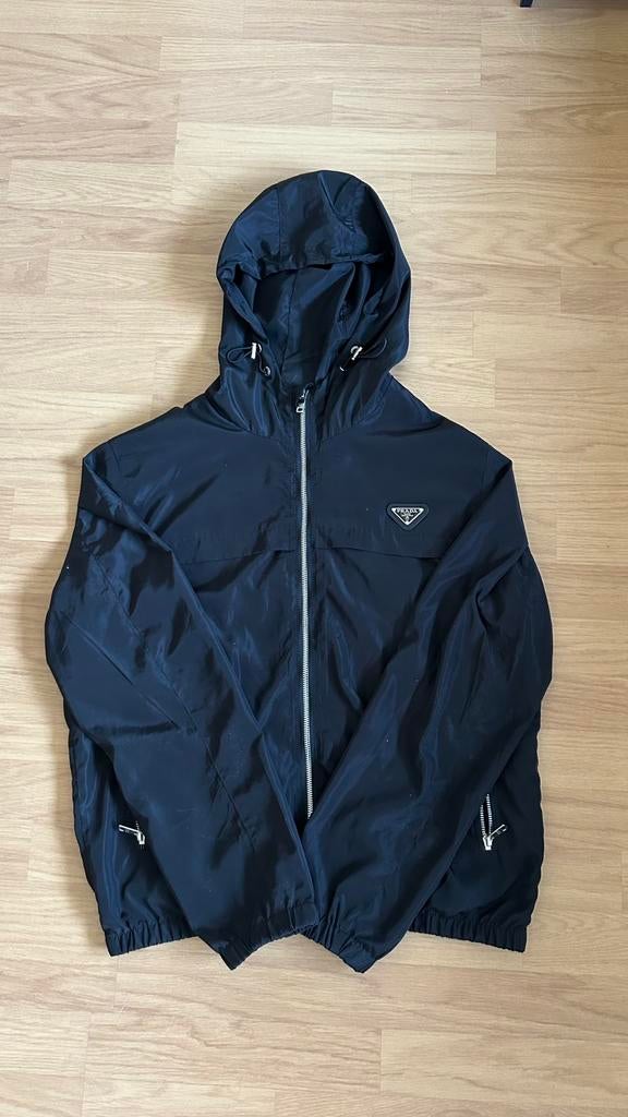 Prada windbreaker, Ophalen of Verzenden, Zo goed als nieuw, Maat 48/50 (M), Zwart