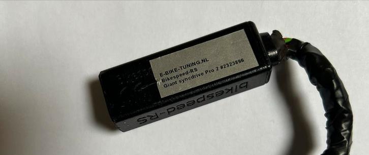 Speedchip Giant SyncDrive Pro 2 E-bike Tuning, Fietsen en Brommers, Fietsaccessoires | Fietsaccu's, Zo goed als nieuw, Ophalen of Verzenden