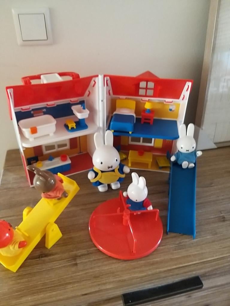 Nijntje speelhuis, Kinderen en Baby's, Speelgoed | Poppenhuizen, Ophalen of Verzenden, Zo goed als nieuw, Poppenhuis
