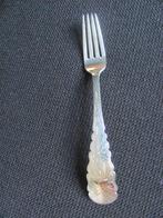 zilveren vleesvorkje 1855 met 4 keuren, jaartal en monogram, Ophalen of Verzenden, Zilver