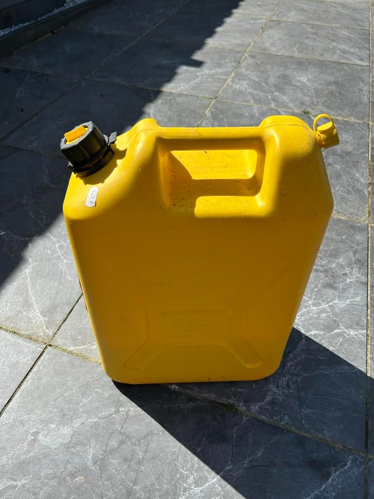 Gele diesel jerrycan - 5 liter, Ophalen of Verzenden, Gebruikt