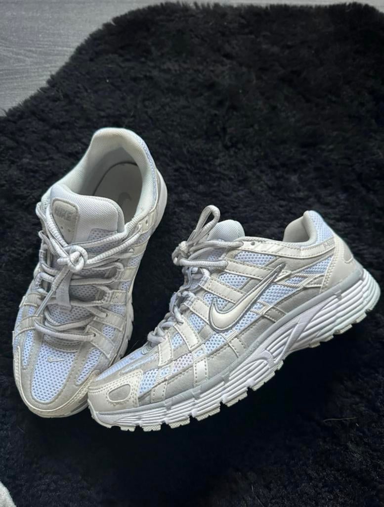 Nike p6000 maat 35,5, Ophalen, Zo goed als nieuw, Sneakers of Gympen