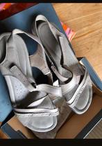 Prachtige Ecco sandalen in moonrock grijsbeige maat 41., Ecco, Zo goed als nieuw, Sandalen of Muiltjes, Ophalen of Verzenden