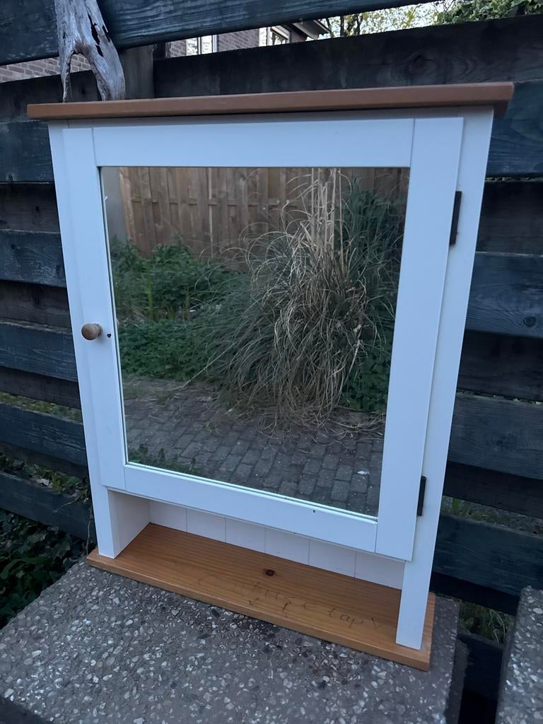 Badkamer/hal Spiegelkast met Plankjes - Wit/Hout, Huis en Inrichting, Badkamer | Badkamermeubels, Ophalen, Minder dan 50 cm, Minder dan 25 cm