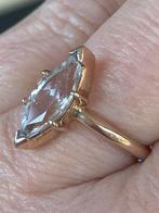 8 karaat geel goud 333 , markies geslepen ring vintage, Met kristal, Verzenden, Dame, Goud