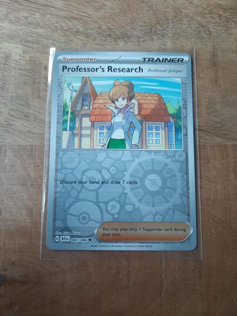 Professor Juniper #85, Reverse Holo, Pokemon Black Bolt, Ophalen of Verzenden, Nieuw, Losse kaart