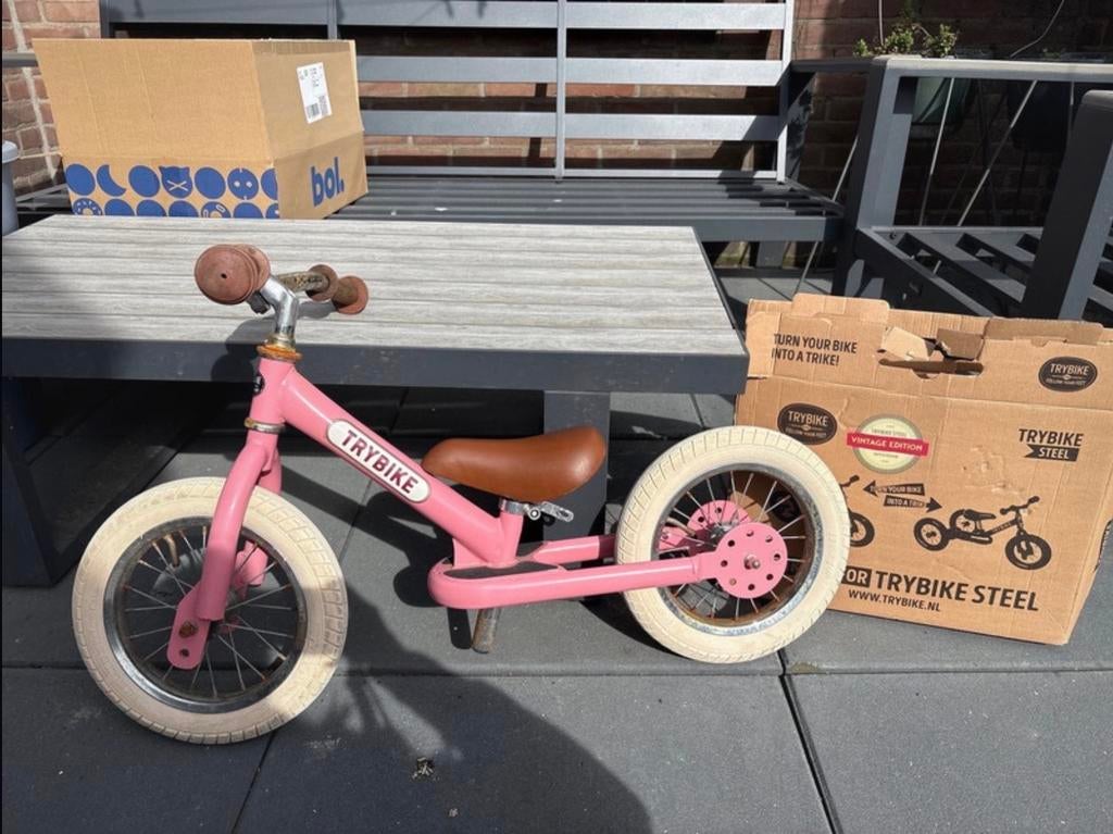 Trybike Steel loopfiets roze met trike kit, Fietsen en Brommers, Ophalen of Verzenden, Gebruikt, Minder dan 16 inch