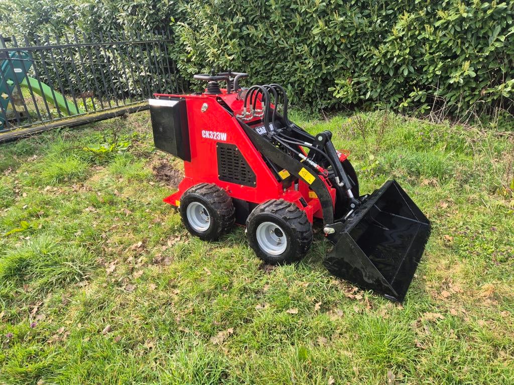 Skidsteer schranklader NIEUW DEMO, Zakelijke goederen, Machines en Bouw | Kranen en Graafmachines, Ophalen, Wiellader of Shovel