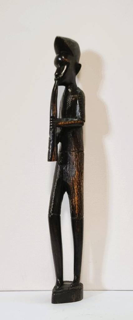 Houtsnijwerk, Afrikaans beeld ., Antiek en Kunst, Houtsnijwerk, Ophalen of Verzenden, Handgemaakt, 20 - 50 cm
