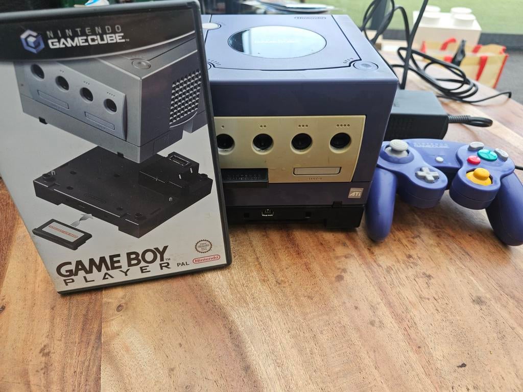 GameCube met Game Boy Player, controller en mario party 5, Spelcomputers en Games, Spelcomputers | Nintendo GameCube, Gebruikt
